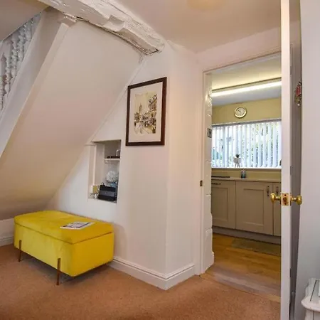 Duke's House, - Stunning Large - Town Centre On Your Doorstep - 5 Bedrooms & Sun Trap Garden - District Penrith