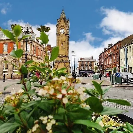 Duke's House, - Stunning Large - Town Centre On Your Doorstep - 5 Bedrooms & Sun Trap Garden - District Penrith